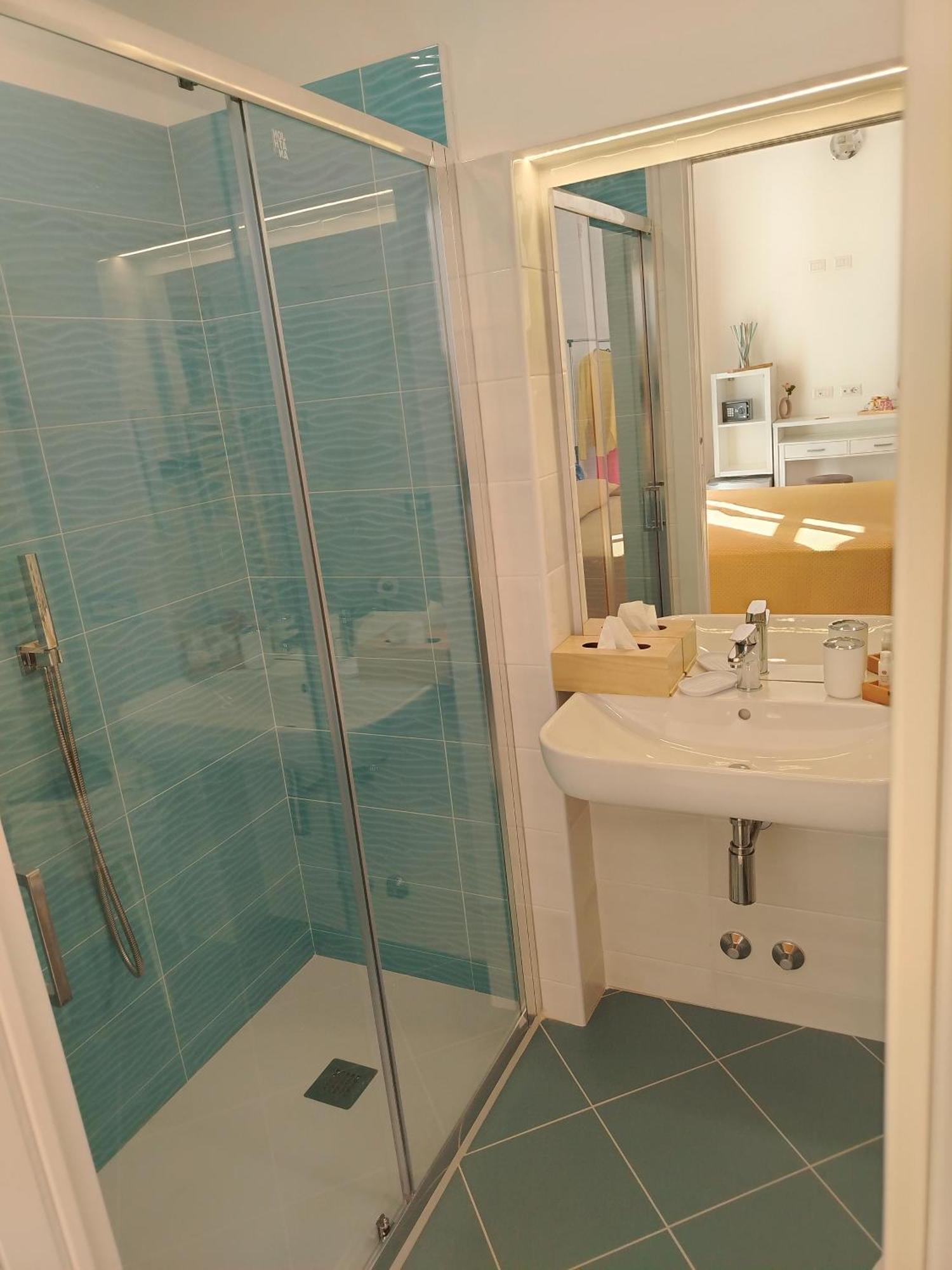 Valenti Guest house 2*